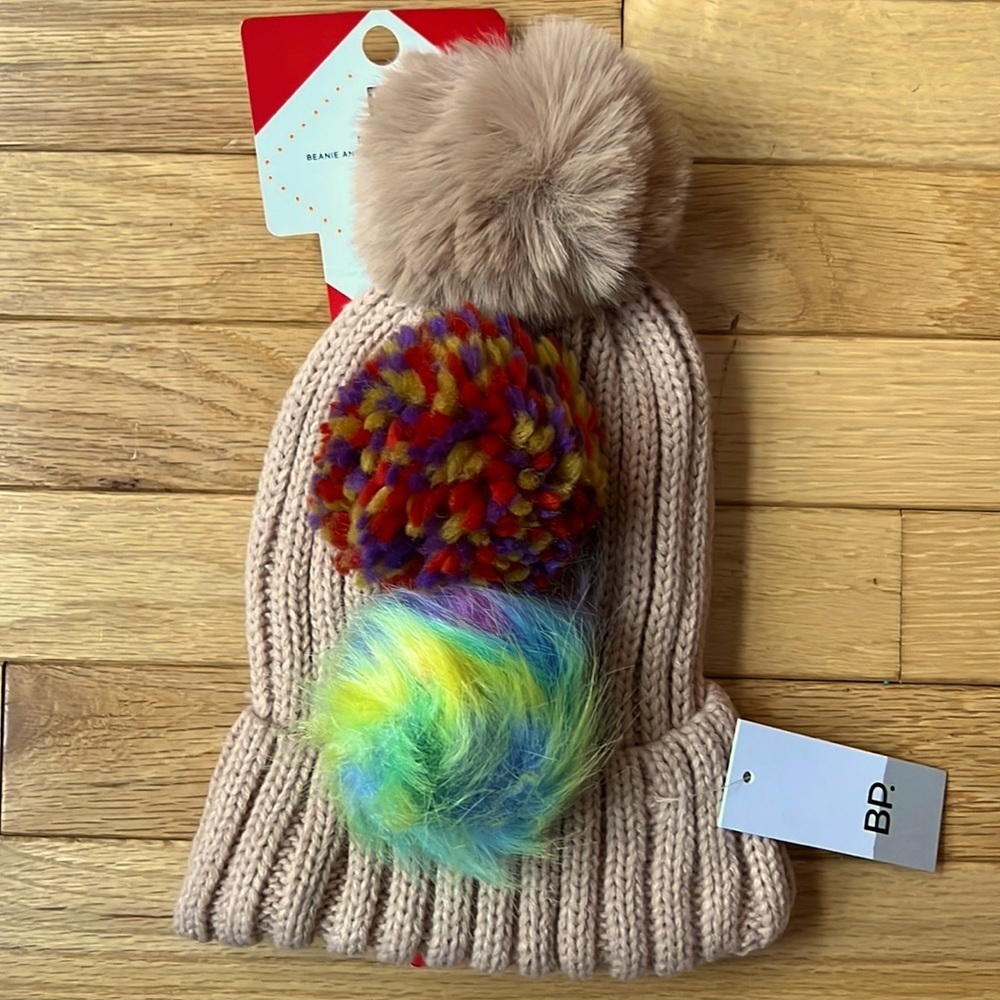 NWT BP. Interchangeable Pom Beanie Neutral fall winter hat faux fur Camel color